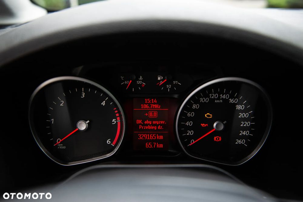 Ford Galaxy 2.0 TDCi Ghia - 30