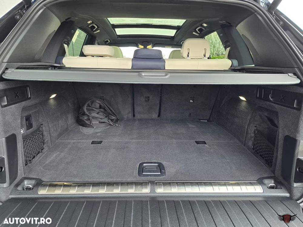 BMW X5 xDrive45e - 38