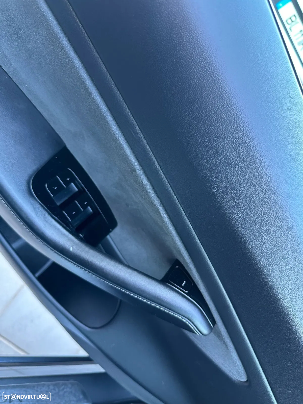 Tesla Model 3 Long-Range Dual Motor AWD - 29