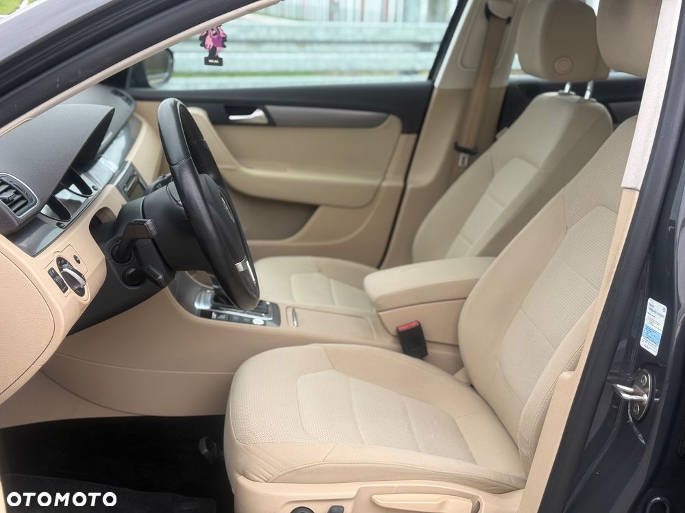 Volkswagen Passat 1.8 TSI Comfortline DSG - 13