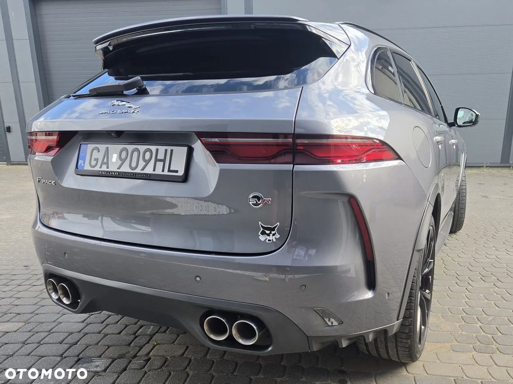Jaguar F-Pace - 7