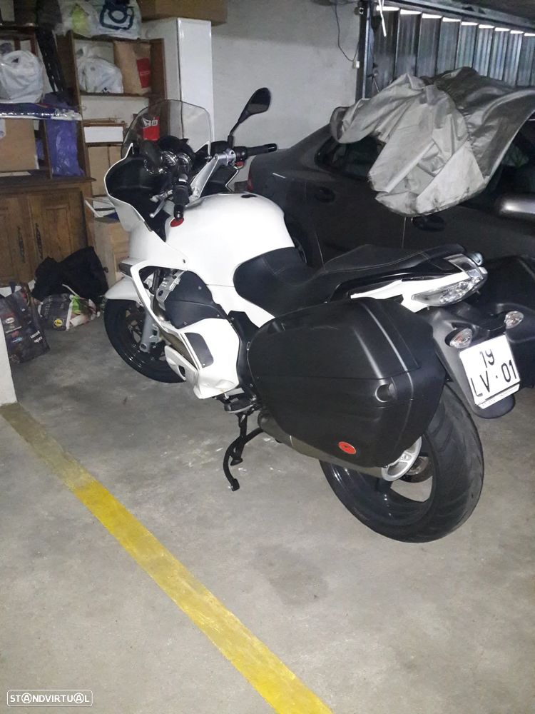 Moto Guzzi Norge 1200 ABS 8V - 4