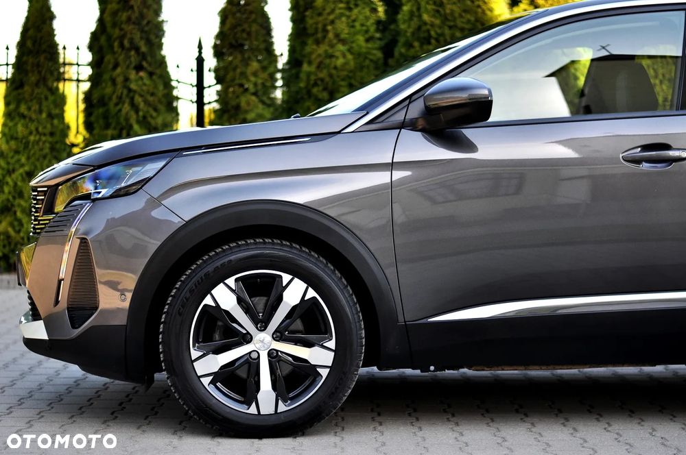 Peugeot 3008 1.2 PureTech Allure S&S EAT8 - 8