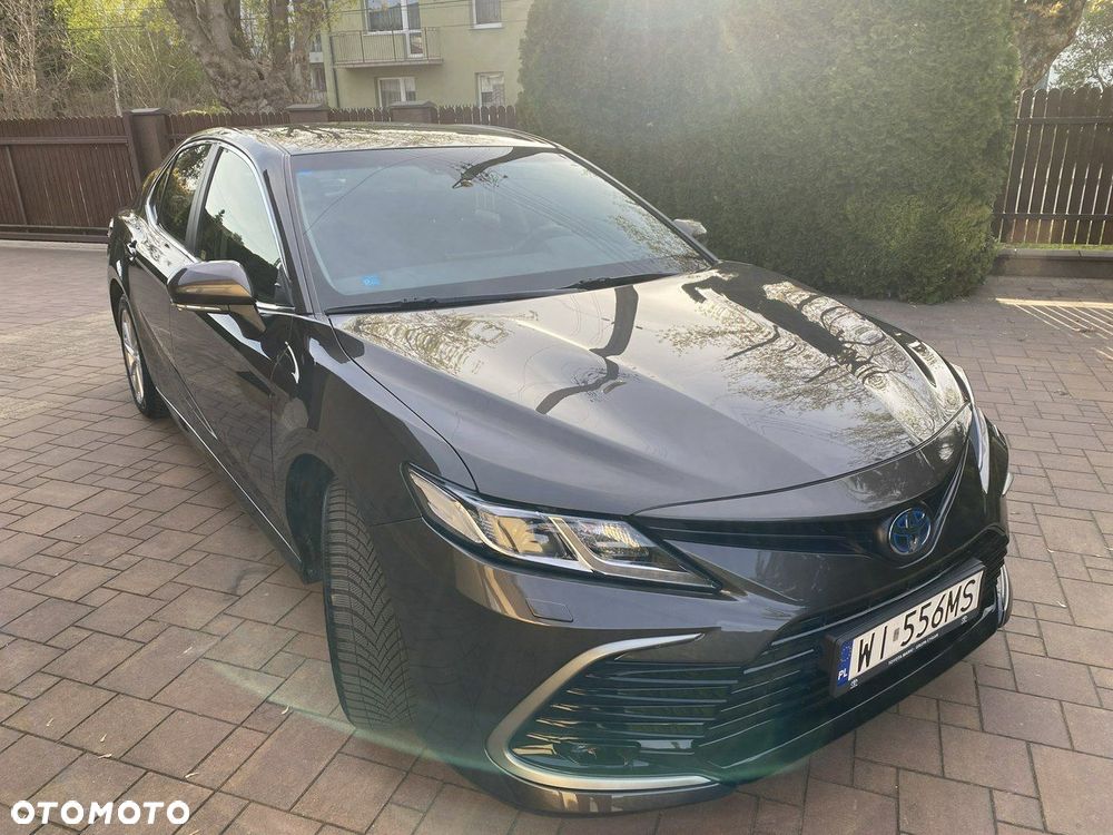 Toyota Camry - 7