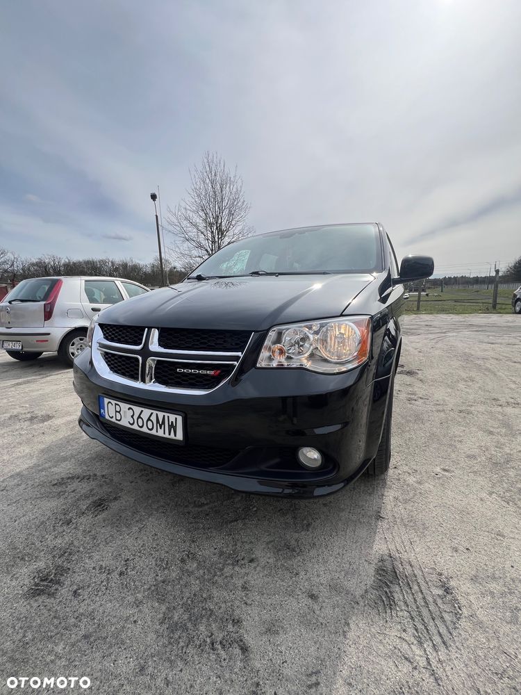 Dodge Grand Caravan 3.6 R/T - 1