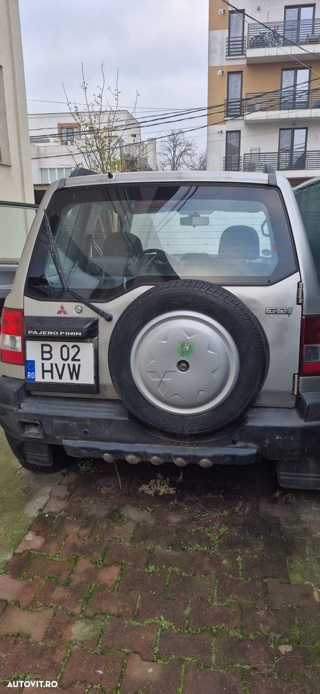 Mitsubishi Pajero Pinin ver-sport-3-0-v6-aut - 9