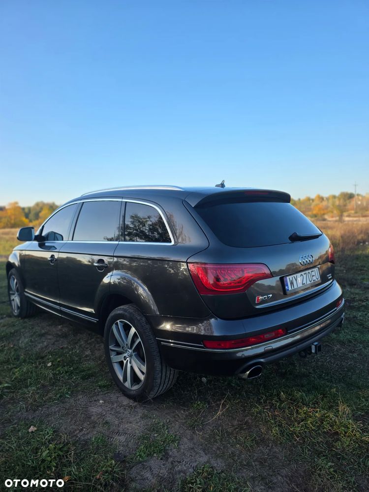 Audi Q7 3.0 TFSI Quattro Tiptr - 4