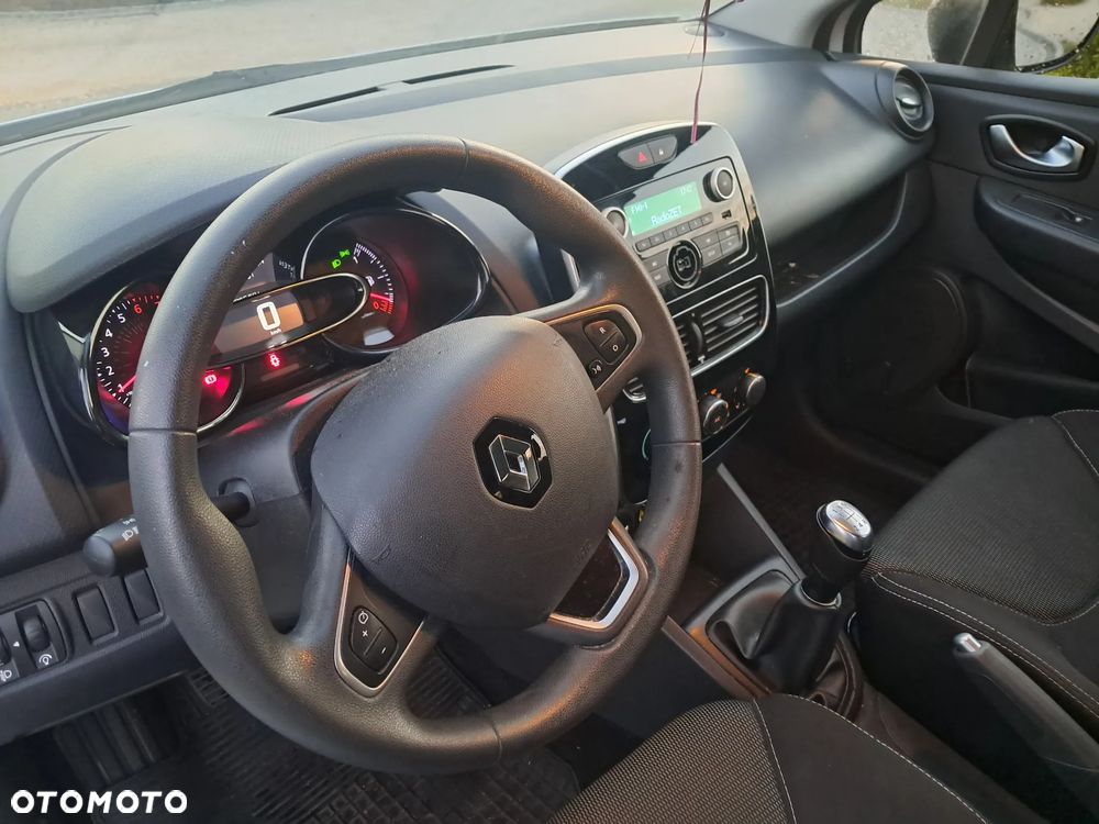 Renault Clio 1.2 16V Alize - 8