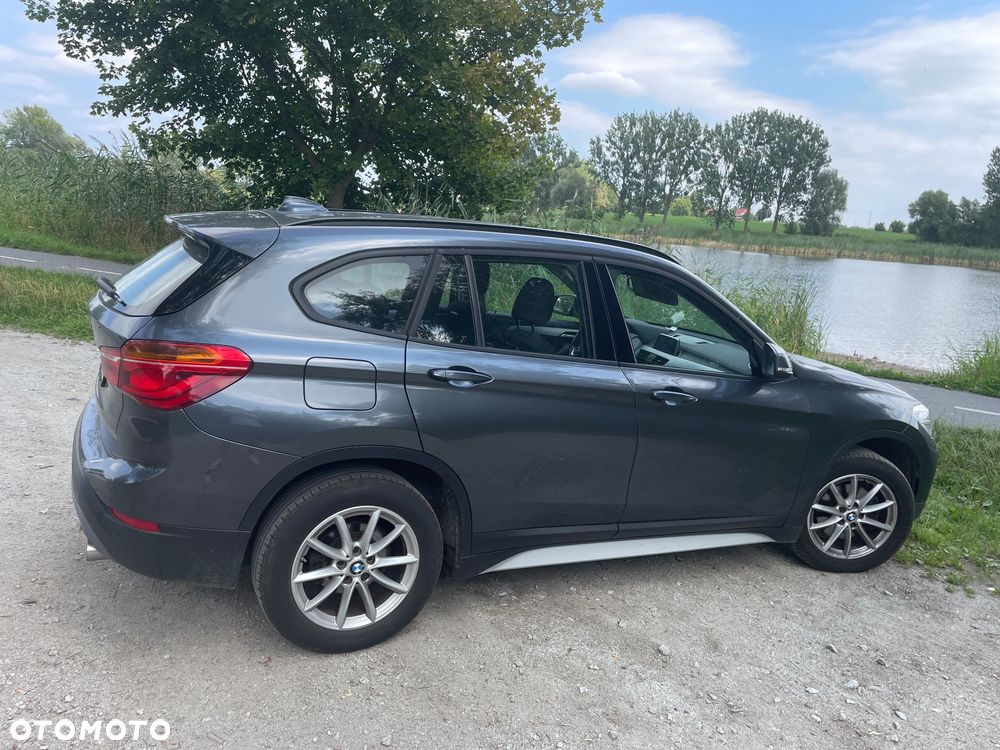 BMW X1 sDrive18d - 5