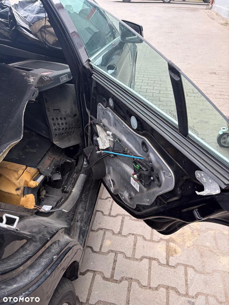 Mercedes-Benz CLS 350 CDI DPF BlueEFFICIENCY 7G-TRONIC - 9