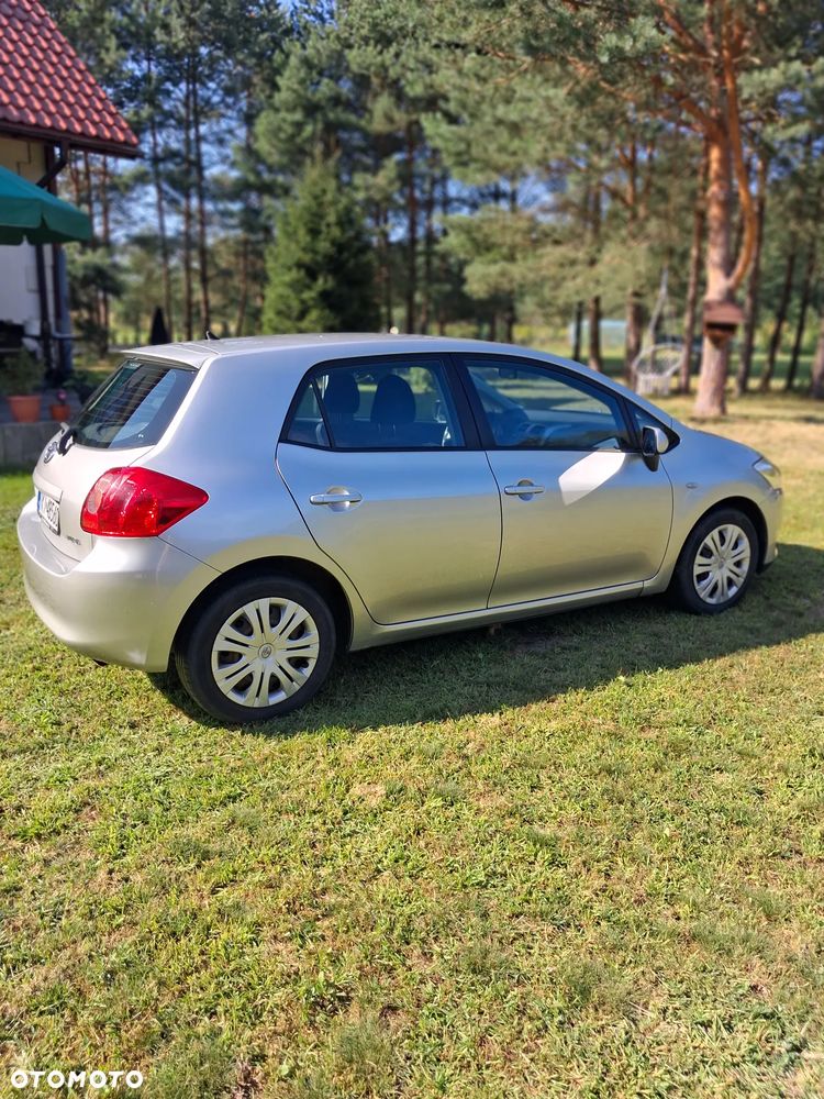 Toyota Auris 1.4 VVT-i Sol - 5
