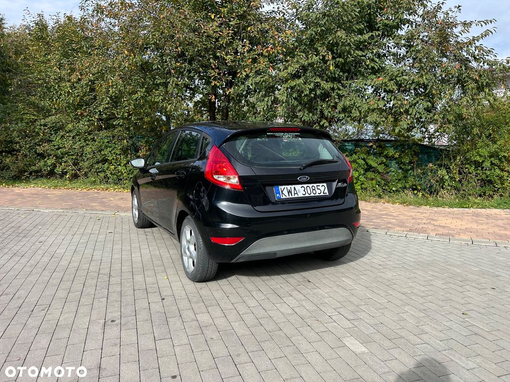 Ford Fiesta 1.25 Titanium - 23