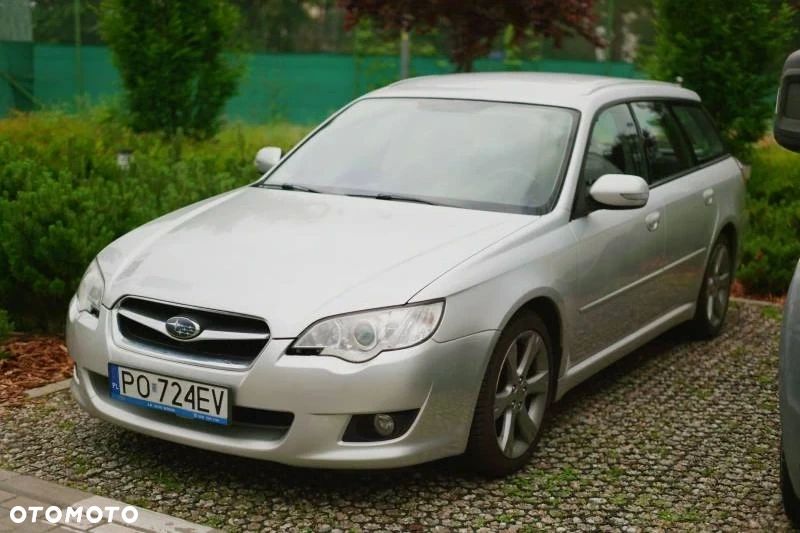 Subaru Legacy - 1