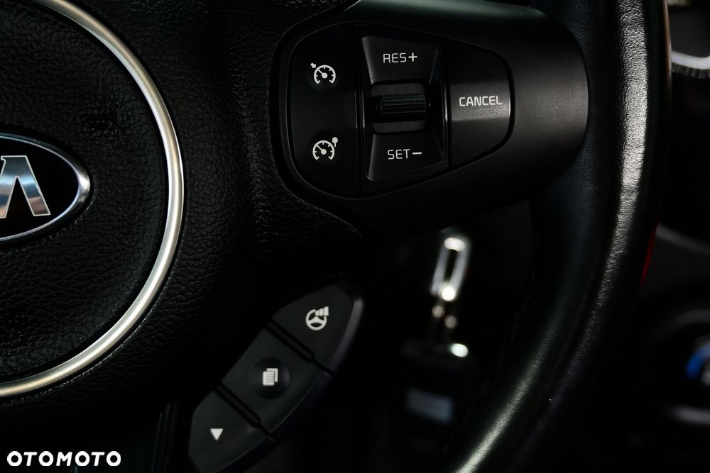 Kia Carens 1.6 GDI Edition 7 - 29