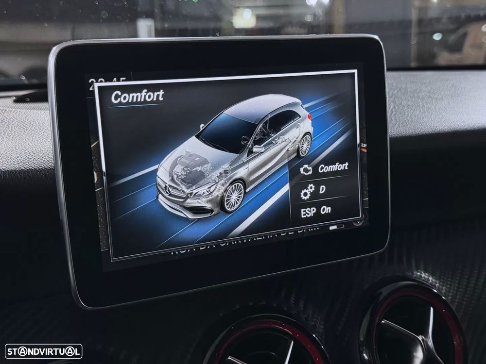 Mercedes-Benz A 45 AMG 4-Matic - 33