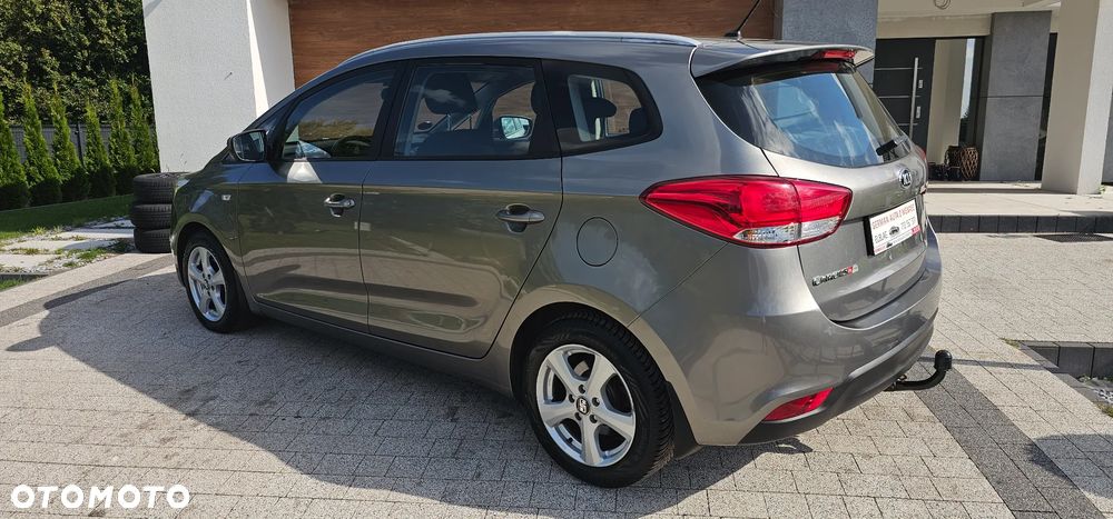 Kia Carens 1.6 GDI L 7os EU6 - 24