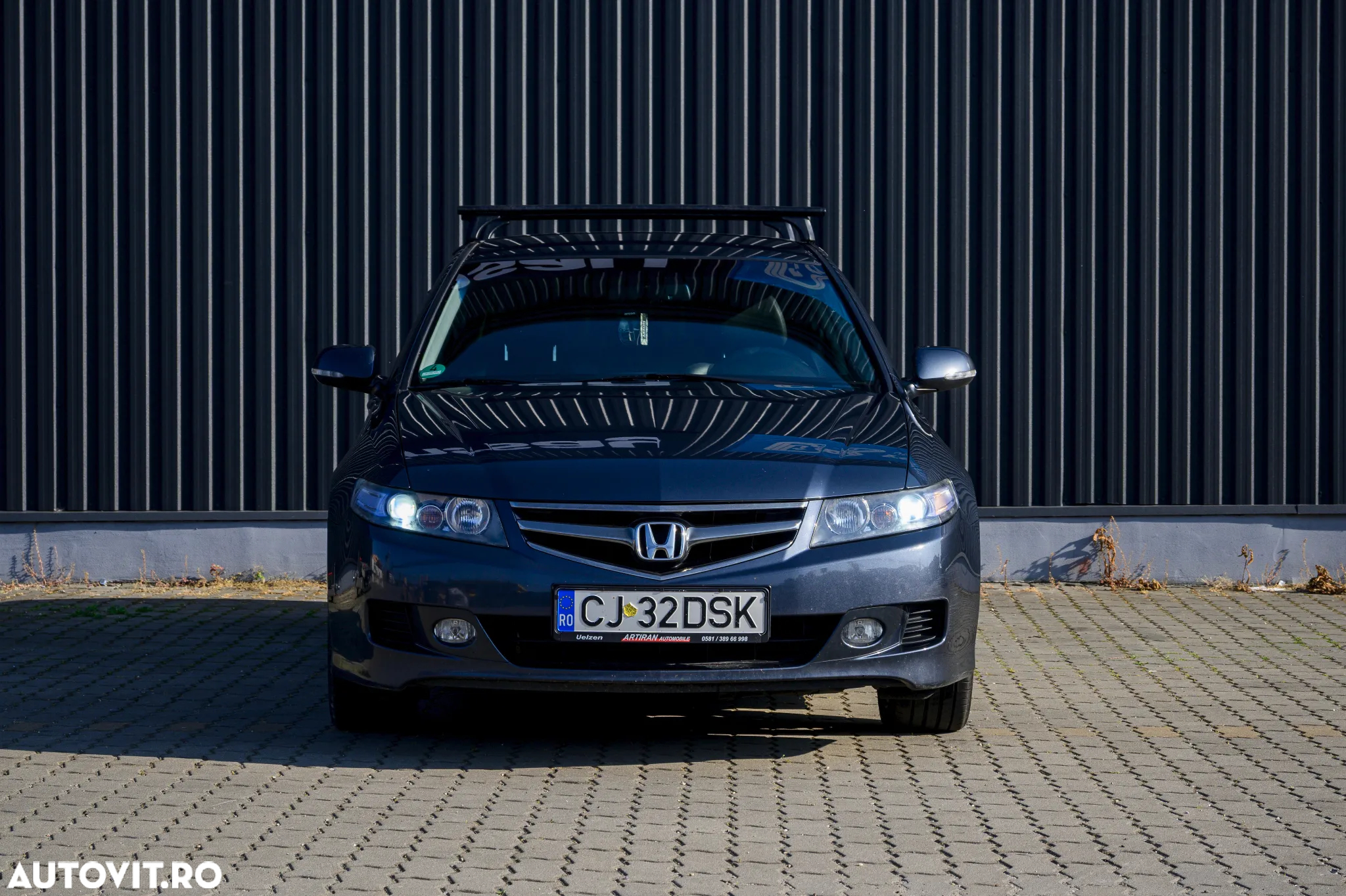 Honda Accord - 2