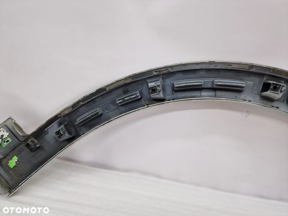 PORSCHE CAYENNE 9Y0 18- LEWA / PRAWA PRZEDNIA PRZÓD LISTWA NA BŁOTNIK , NR 9Y0853817 / 9Y0853818 , NR AUKCJI NLB86 - 8