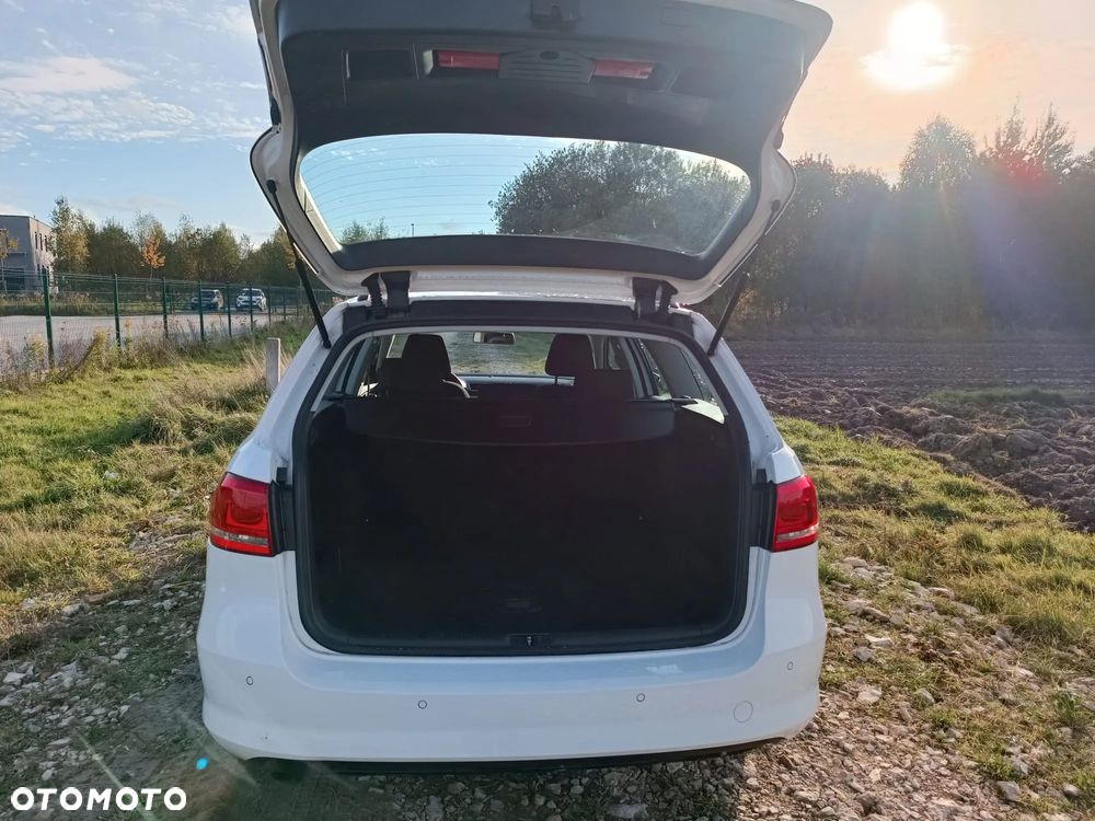 Volkswagen Passat 1.6 TDI BlueMotion Technology Trendline - 2