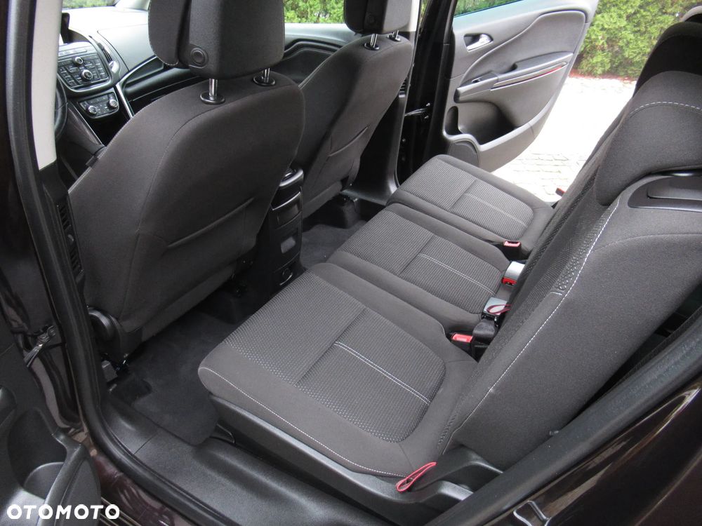 Opel Zafira Tourer 1.4 Turbo Business Innovation - 38