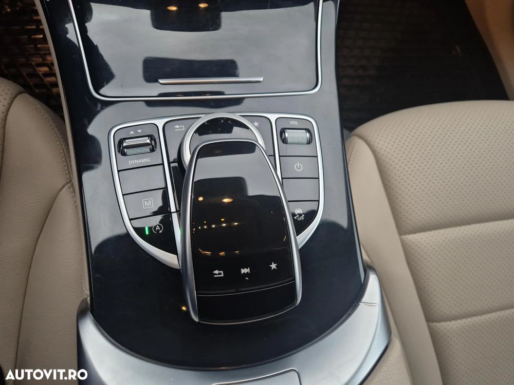 Mercedes-Benz GLC 220 d 4MATIC - 17