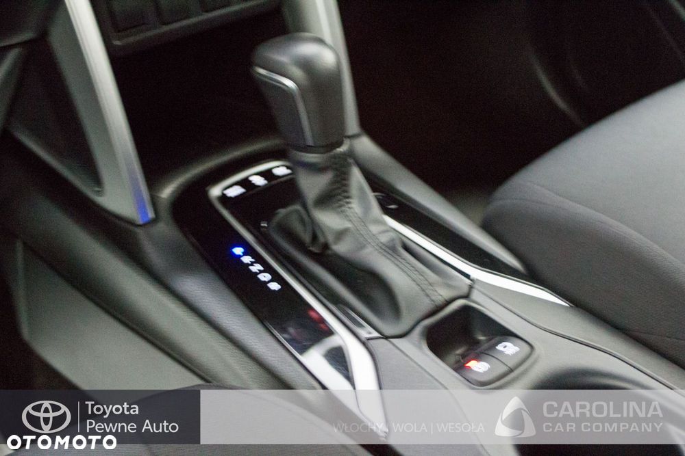 Toyota Corolla Cross - 8