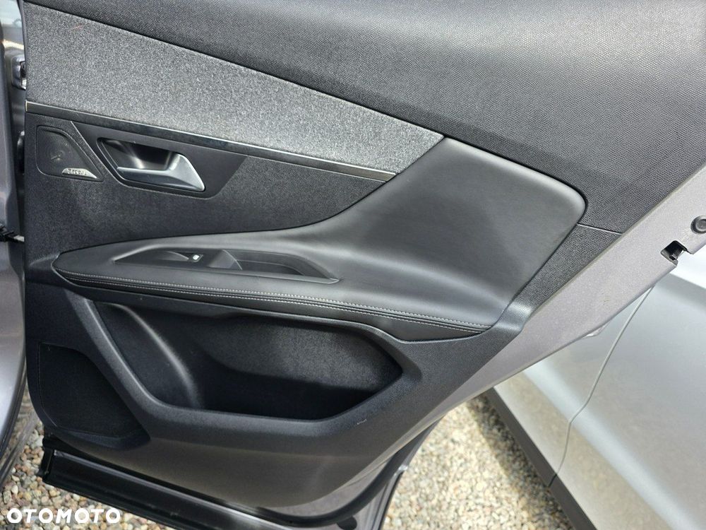 Peugeot 3008 2.0 BlueHDi Allure - 17