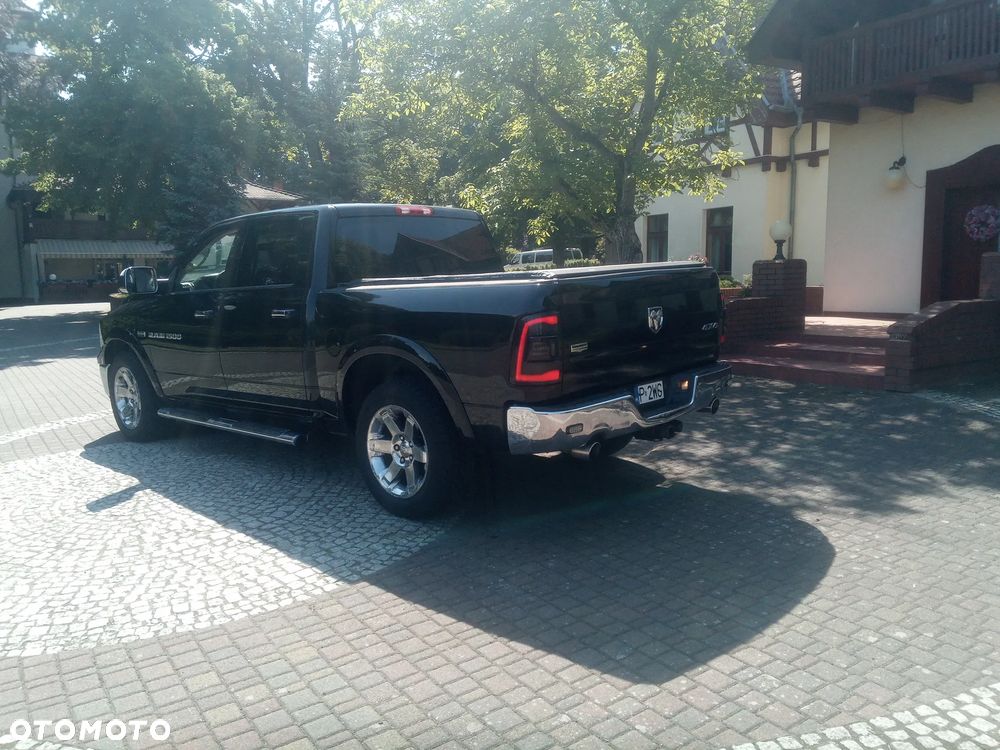 Dodge RAM - 8