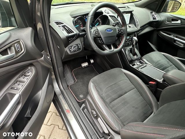 Ford Kuga 1.5 EcoBoost 4x4 ST-Line - 31