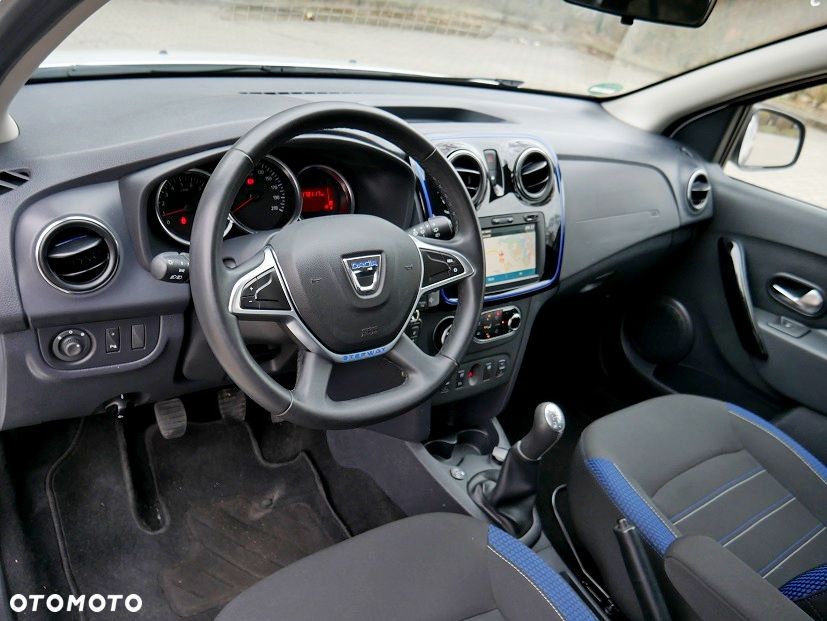 Dacia Sandero Stepway - 13
