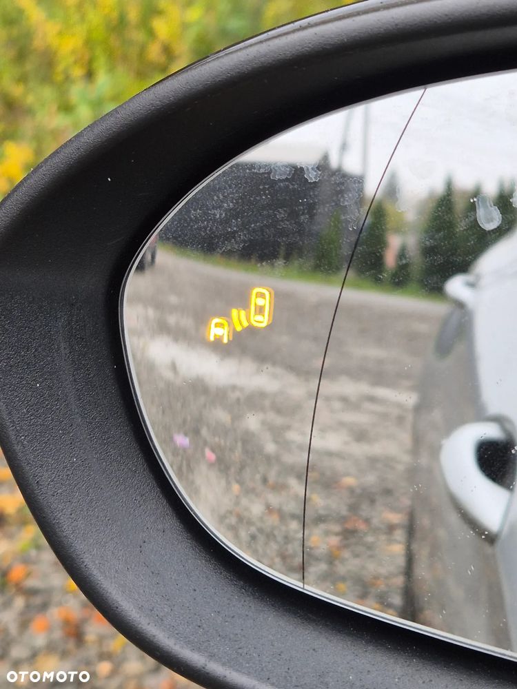 Opel Astra - 38