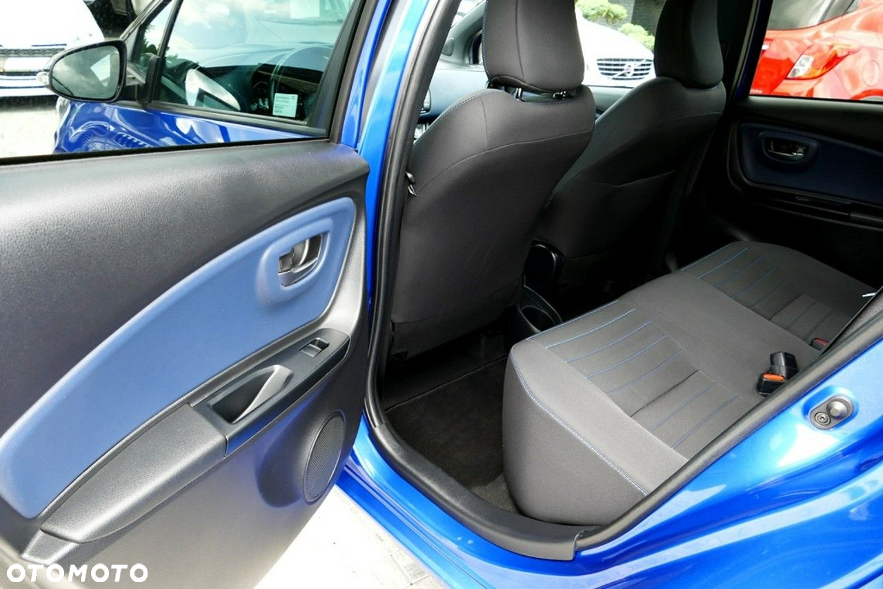 Toyota Yaris - 25