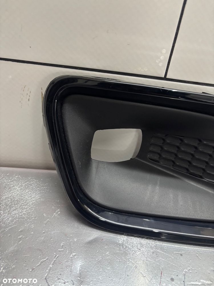 JEEP CHEROKEE KL LIFT 2019- KRATKA HALOGENA LEWA - 3