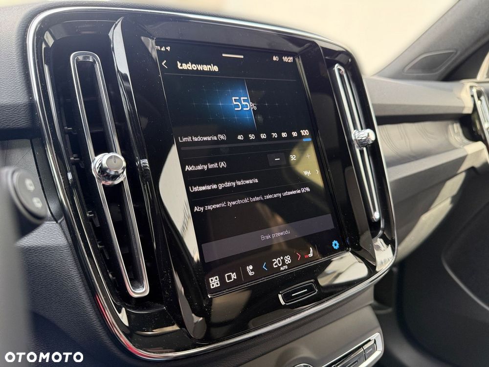 Volvo XC 40 - 24