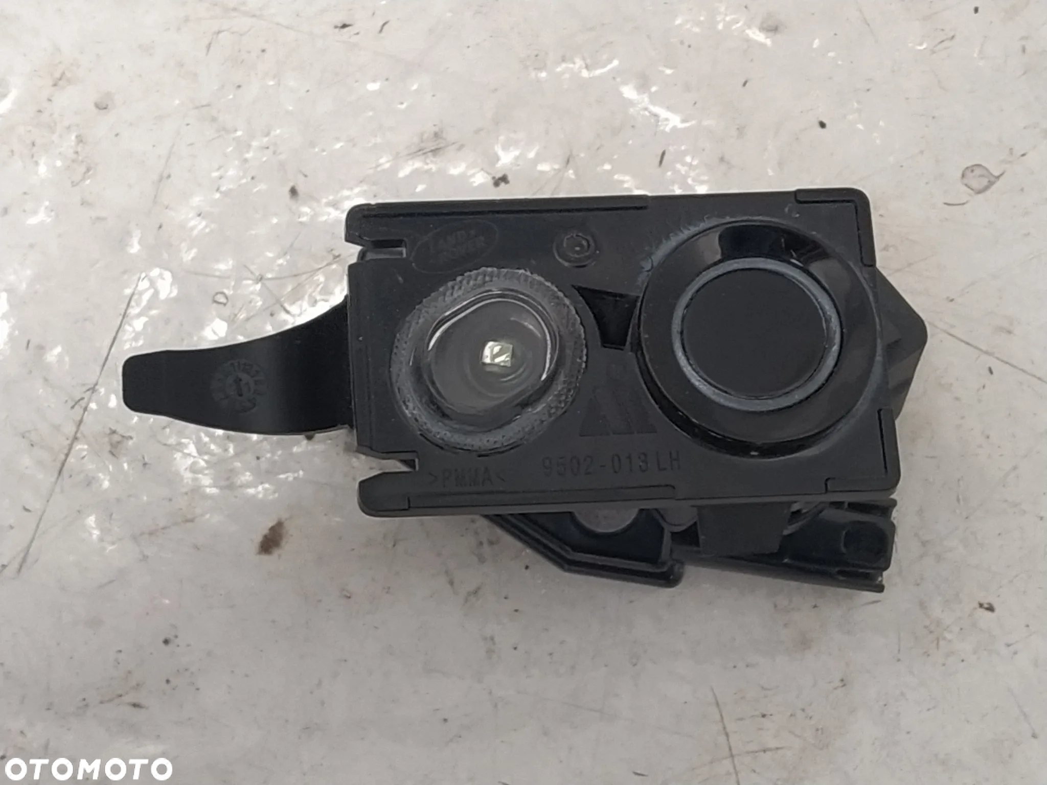LAND ROVER DEFENDER L663 WKŁAD DOLNY LUSTERKA CZUJNIK ZANURZENIOWY SENSOR LAMPKA PODŚWIETLENIE LUSTERKA LEWA ORYGINAŁ - 2