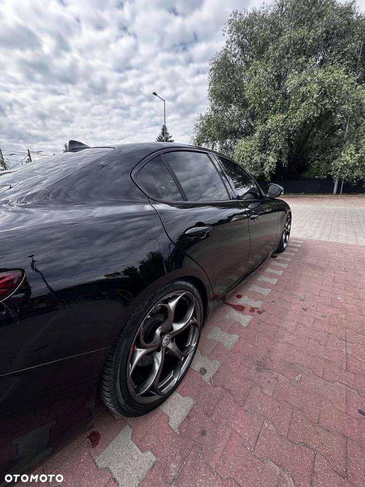 Alfa Romeo Giulia 2.0 Turbo Veloce TI Q4 - 16