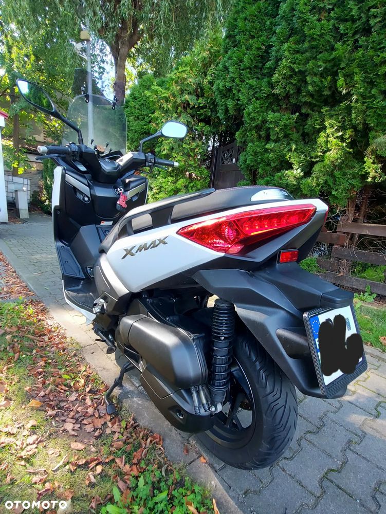 Yamaha X-max - 4