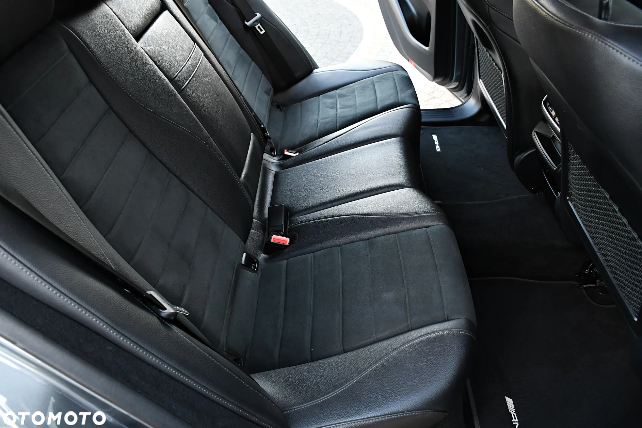 Mercedes-Benz GLE 300 d 4-Matic - 21