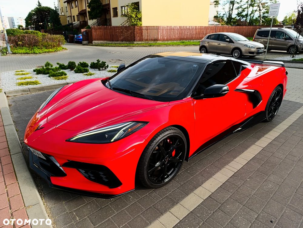 Chevrolet Corvette - 1