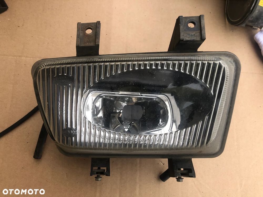 Halogen w zderzak prawy LAND ROVER DISCOVERY 2 II 1998-2002 - 1