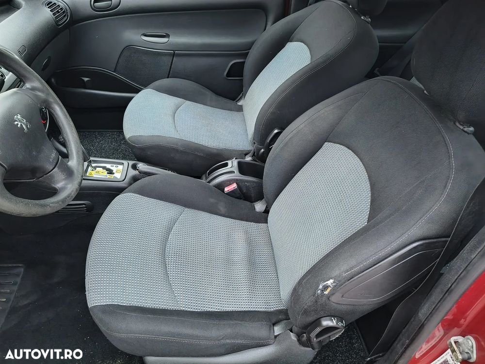 Peugeot 206 - 6