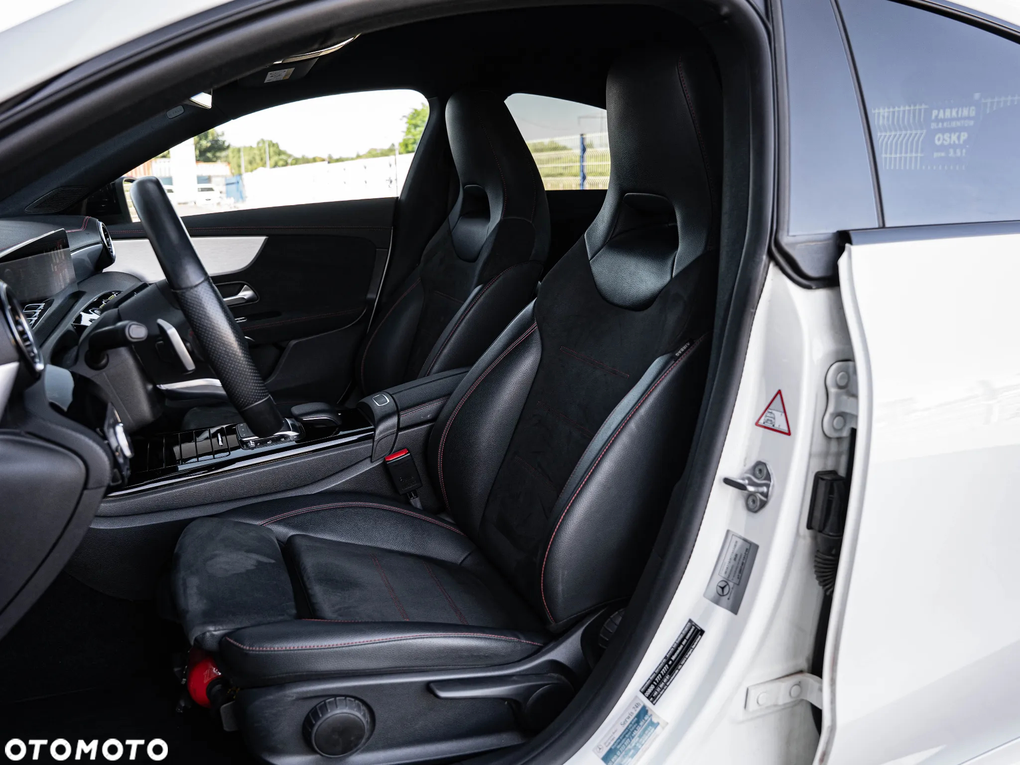 Mercedes-Benz CLA 200 AMG Line 7G-DCT - 20