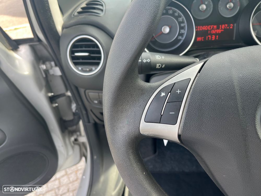 Fiat Punto 1.2 Lounge S&S - 28