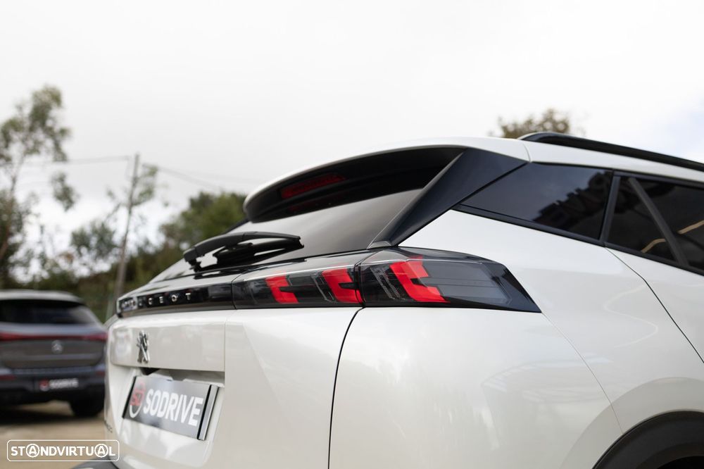 Peugeot e-2008 Allure - 38