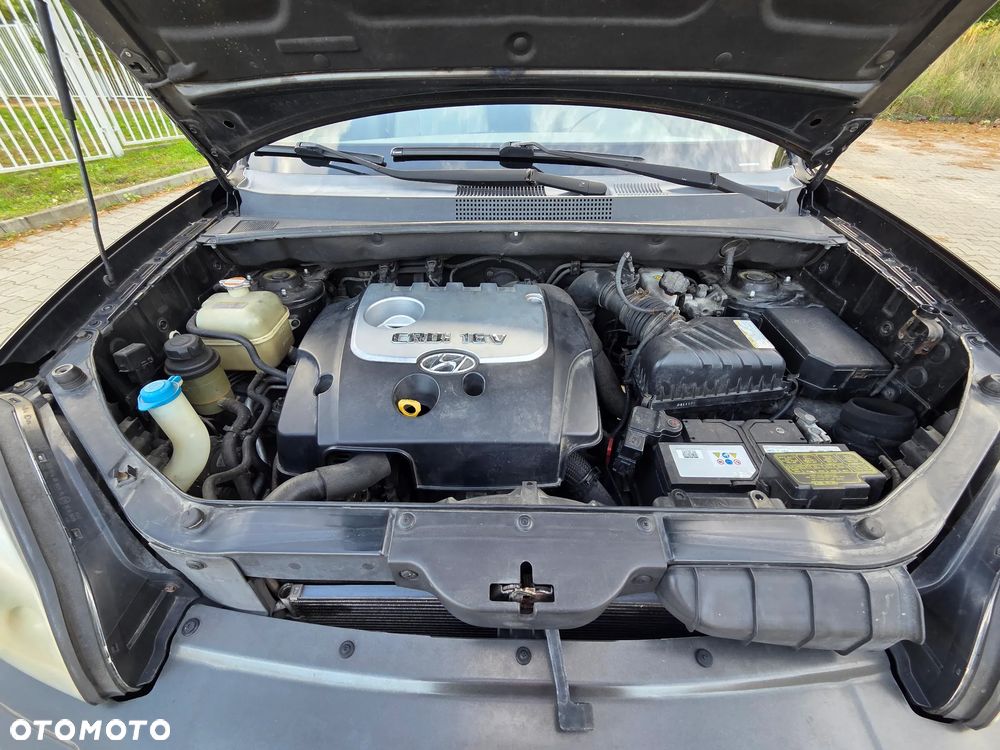 Hyundai Tucson 2.0 CRDi Elegance + - 26