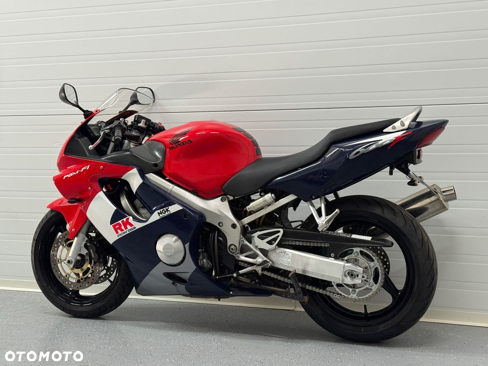 Honda CBR - 14