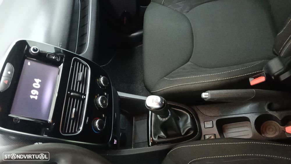 Renault Clio Sport Tourer 0.9 TCe Limited Edition - 19