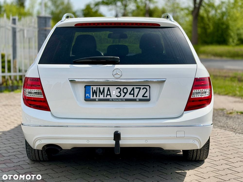 Mercedes-Benz Klasa C 200 CGI BlueEFFICIENCY - 26
