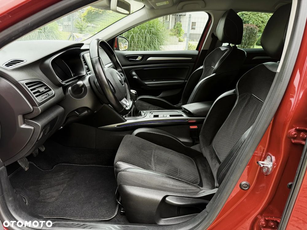Renault Megane ENERGY TCe 130 Start & Stop LIMITED - 11