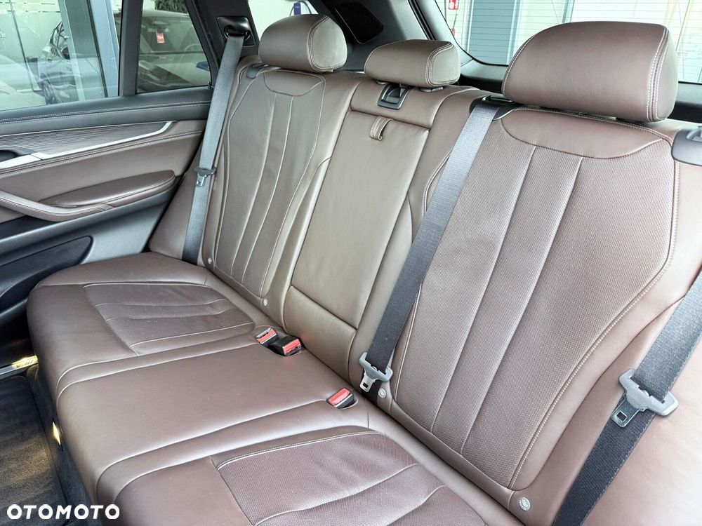 BMW X5 M M50d - 34